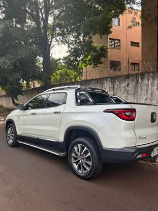 FIAT-TORO-2019