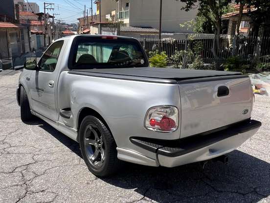 FORD-F-150-5.4 LIGHTNING 4X2 CS V8 GASOLINA 2P AUTOMÁTICO FORD-F-150-2000