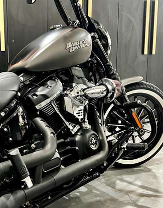 HARLEY-DAVIDSON-SOFTAIL STREET BOB-2018