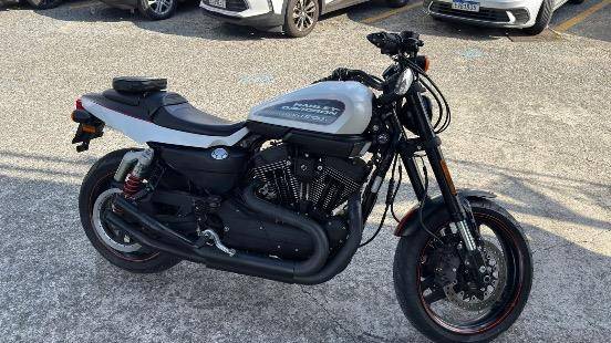 HARLEY-DAVIDSON SPORTSTER XR 1200X 