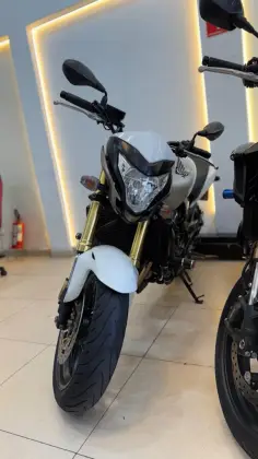HONDA CB 600F HORNET 