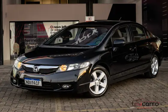 HONDA CIVIC 1.8 LXS 16V FLEX 4P AUTOMÁTICO