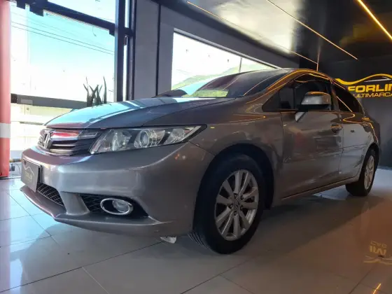 HONDA CIVIC 1.8 LXS 16V FLEX 4P MANUAL