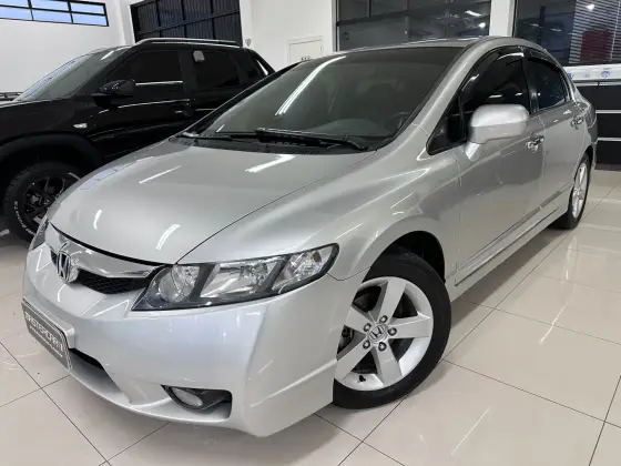 HONDA CIVIC 1.8 LXS 16V FLEX 4P MANUAL