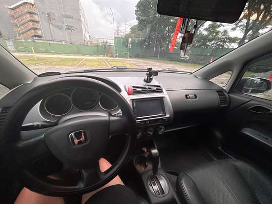 HONDA-FIT-2003
