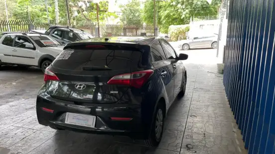 HYUNDAI-HB20-2013
