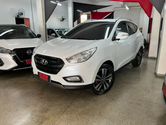 HYUNDAI IX35 2.0 MPFI 16V FLEX 4P AUTOMÁTICO HYUNDAI IX35 2.0 MPFI 16V FLEX 4P AUTOMÁTICO