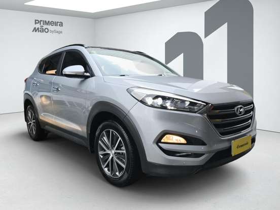 HYUNDAI-TUCSON-2021