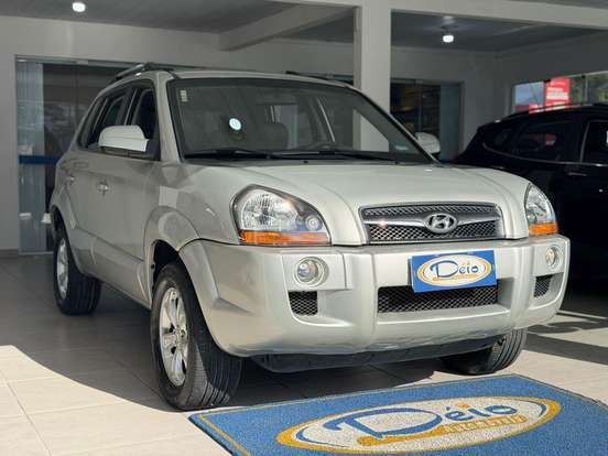HYUNDAI-TUCSON-2.0 MPFI GLS 16V 143CV 2WD FLEX 4P AUTOMÁTICO HYUNDAI-TUCSON-2011