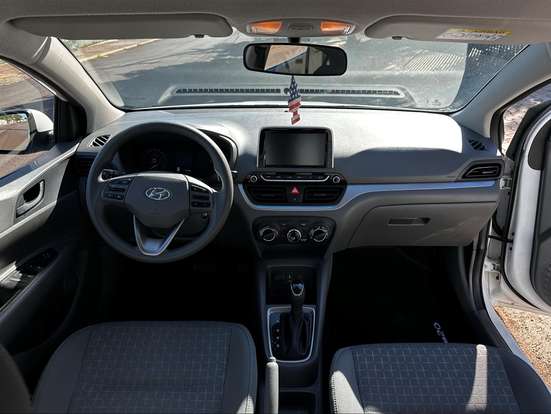 HYUNDAI-HB20S-2023