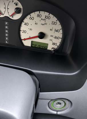 HYUNDAI-TERRACAN-2005