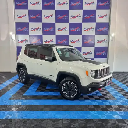 JEEP RENEGADE 2.0 16V TURBO DIESEL TRAILHAWK 4P 4X4 AUTOMÁTICO JEEP RENEGADE 2.0 16V TURBO DIESEL TRAILHAWK 4P 4X4 AUTOMÁTICO