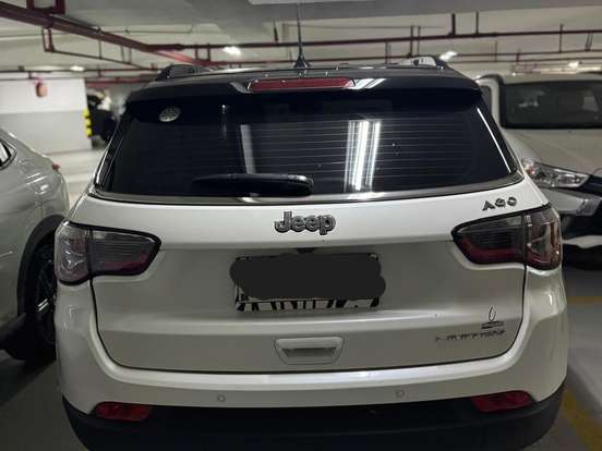 JEEP-COMPASS-2.0 16V FLEX LIMITED AUTOMÁTICO JEEP-COMPASS-2018