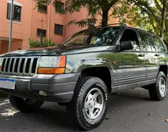 JEEP GRAND CHEROKEE 4.0 LAREDO 4X4 6I 12V GASOLINA 4P AUTOMÁTICO JEEP GRAND CHEROKEE 4.0 LAREDO 4X4 6I 12V GASOLINA 4P AUTOMÁTICO