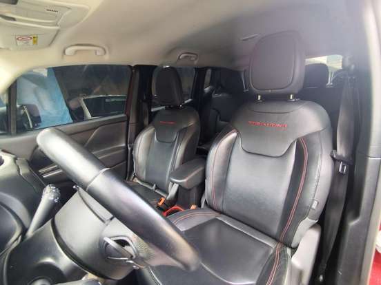 JEEP-RENEGADE-2021
