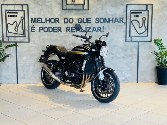 KAWASAKI Z900RS 