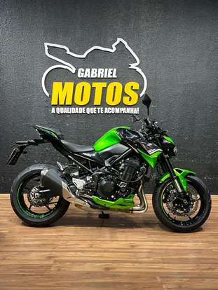KAWASAKI-Z900-2020