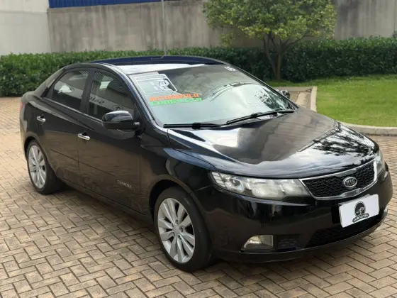 KIA CERATO 1.6 SX3 16V GASOLINA 4P AUTOMÁTICO