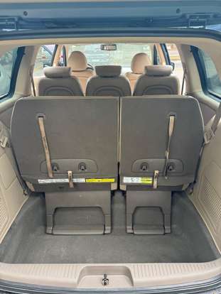 KIA-CARNIVAL-2014