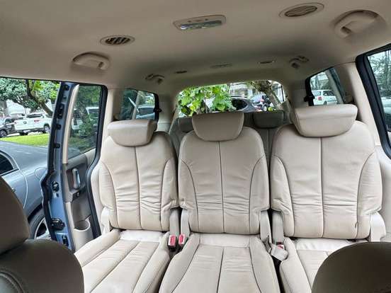 KIA-CARNIVAL-3.5 EX V6 24V GASOLINA 4P AUTOMÁTICO KIA-CARNIVAL-2014