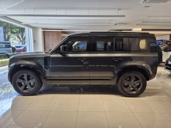 LAND ROVER-DEFENDER-3.0 D350 TURBO DIESEL MHEV 110 X-DYNAMIC HSE AWD AUTOMÁTICO LAND ROVER-DEFENDER-2025