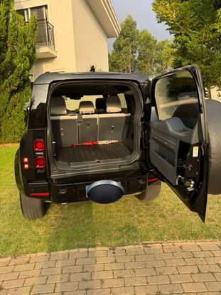 LAND ROVER-DEFENDER-2024