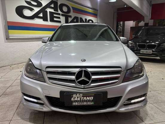 MERCEDES-BENZ-C 200-1.8 CGI AVANTGARDE 16V GASOLINA 4P AUTOMÁTICO MERCEDES-BENZ-C 200-2011
