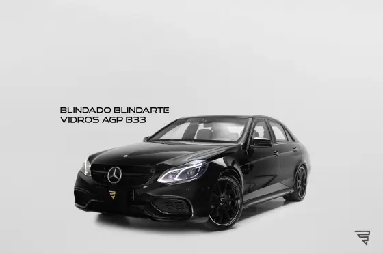 MERCEDES-BENZ E 63 AMG 5.5 V8 32V BI-TURBO GASOLINA 4P AUTOMÁTICO