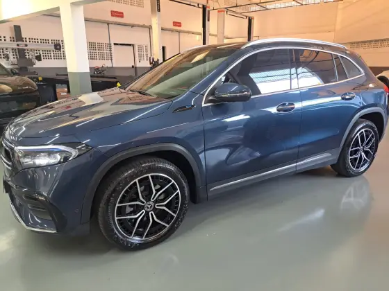 MERCEDES-BENZ EQA 250 66,5 KW ELÉTRICO