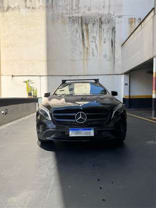 MERCEDES-BENZ-GLA 200-2014