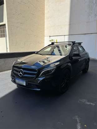 MERCEDES-BENZ-GLA 200-1.6 CGI VISION 16V TURBO GASOLINA 4P AUTOMÁTICO MERCEDES-BENZ-GLA 200-2014