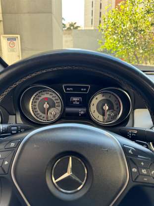 MERCEDES-BENZ-GLA 200-1.6 CGI VISION 16V TURBO GASOLINA 4P AUTOMÁTICO MERCEDES-BENZ-GLA 200-2014