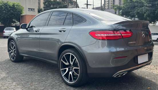 MERCEDES-BENZ-GLC 43 AMG-2019
