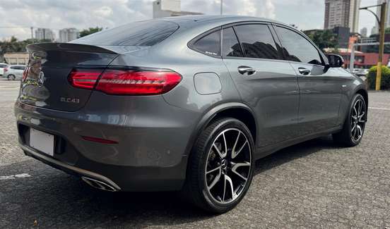 MERCEDES-BENZ-GLC 43 AMG-2019