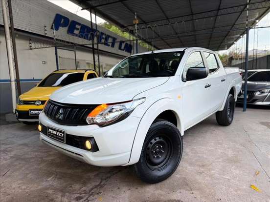 MITSUBISHI-L200 TRITON-2022