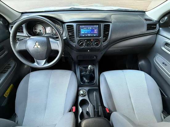 MITSUBISHI-L200 TRITON-2.4 16V TURBO DIESEL GL CD 4X4 MANUAL MITSUBISHI-L200 TRITON-2022