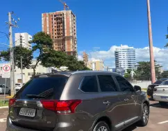 MITSUBISHI OUTLANDER 3.0 GT 4X4 V6 24V GASOLINA 4P AUTOMÁTICO MITSUBISHI OUTLANDER 3.0 GT 4X4 V6 24V GASOLINA 4P AUTOMÁTICO