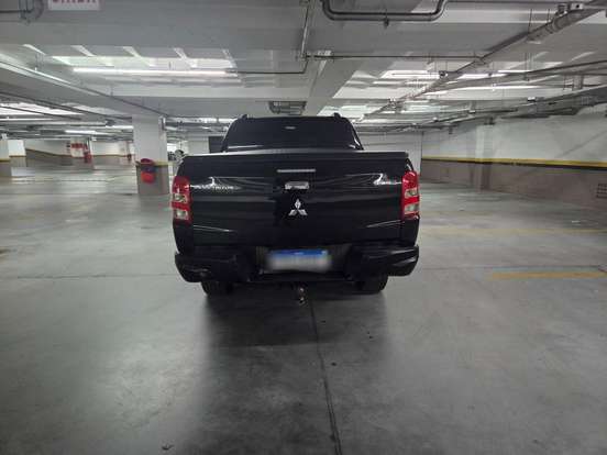 MITSUBISHI-L200 TRITON-2021