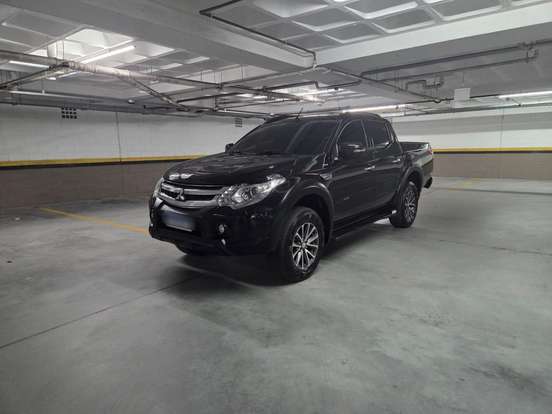 MITSUBISHI-L200 TRITON-2.4 16V TURBO DIESEL OUTDOOR HPE-S CD 4X4 AUTOMÁTICO MITSUBISHI-L200 TRITON-2021
