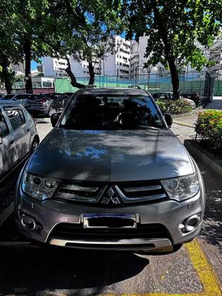 MITSUBISHI PAJERO DAKAR 3.5 HPE 7 LUGARES 4X4 V6 24V FLEX 4P AUTOMÁTICO