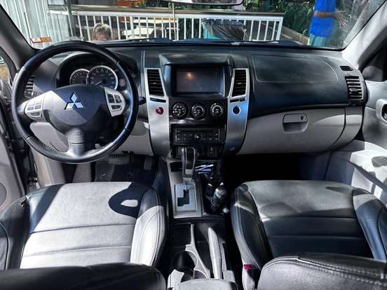 MITSUBISHI-PAJERO DAKAR-2014