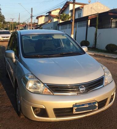 NISSAN TIIDA 1.8 SEDAN 16V FLEX 4P AUTOMATICO