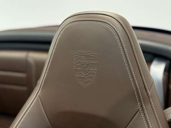 PORSCHE-911-2023