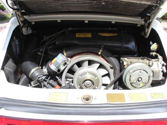 PORSCHE-911-3.0 GASOLINA 2P MANUAL PORSCHE-911-1983