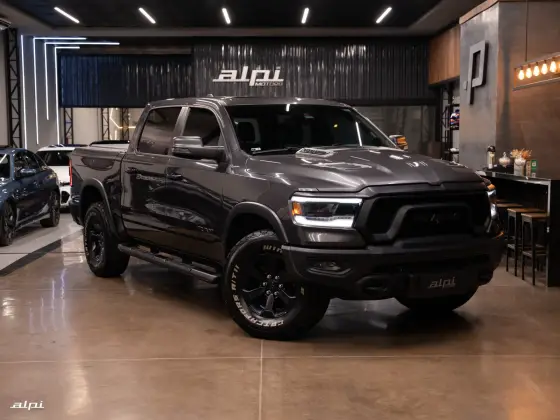 RAM 1500 5.7 V8 GASOLINA REBEL CD 4X4 AUTOMÁTICO