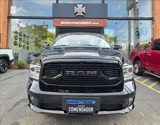 RAM-CLASSIC-5.7 V8 GASOLINA LARAMIE NIGHT EDITION CD 4X4 AUTOMÁTICO RAM-CLASSIC-2022