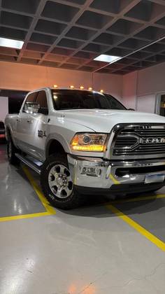 RAM 2500 6.7 LARAMIE 4X4 CD I6 TURBO DIESEL 4P AUTOMÁTICO