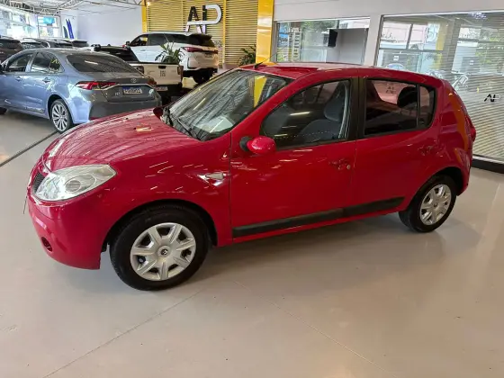 RENAULT SANDERO 1.6 PRIVILÈGE 8V FLEX 4P MANUAL