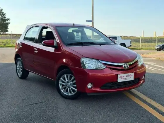 TOYOTA ETIOS 1.5 XLS 16V FLEX 4P MANUAL TOYOTA ETIOS 1.5 XLS 16V FLEX 4P MANUAL