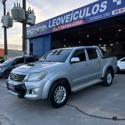 TOYOTA HILUX 3.0 SRV 4X4 CD 16V TURBO INTERCOOLER DIESEL 4P AUTOMÁTICO TOYOTA HILUX 3.0 SRV 4X4 CD 16V TURBO INTERCOOLER DIESEL 4P AUTOMÁTICO
